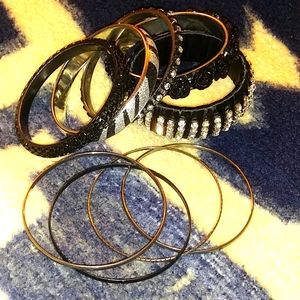 Set of 9 Bangles